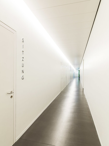 Klinik Hirslanden Zürich | Büroeinrichtung - Büroplanung - Innenausbau | WSA